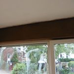 Boven raamkozijn kamers zuidkant (verdieping)